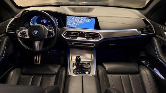BMW-X5-2022