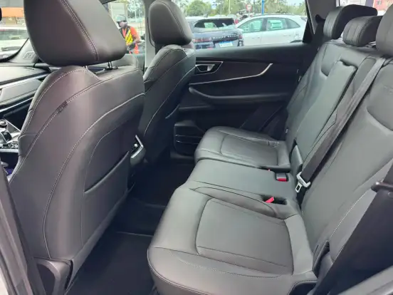 CAOA CHERY-TIGGO 8-2024