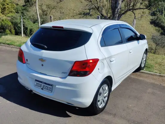CHEVROLET-ONIX-1.0 MPFI JOY 8V FLEX 4P MANUAL CHEVROLET-ONIX-2018