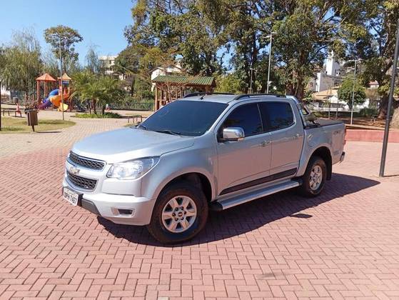 CHEVROLET S10 2.8 LT 4X4 CD 16V TURBO DIESEL 4P MANUAL
