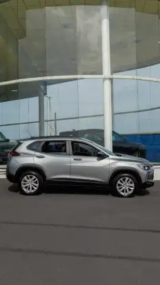 CHEVROLET-TRACKER-2024
