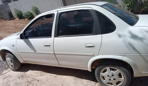 CHEVROLET CLASSIC 1.0 MPFI LS 8V FLEX 4P MANUAL