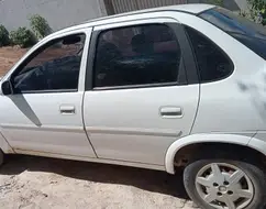 CHEVROLET CLASSIC 1.0 MPFI LS 8V FLEX 4P MANUAL CHEVROLET CLASSIC 1.0 MPFI LS 8V FLEX 4P MANUAL