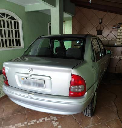 CHEVROLET CORSA 1.0 MPFI WIND MILENIUM SEDAN 8V GASOLINA 4P MANUAL