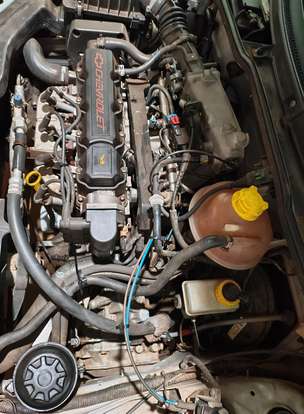 CHEVROLET-CORSA-2001