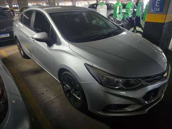 CHEVROLET-CRUZE-2018