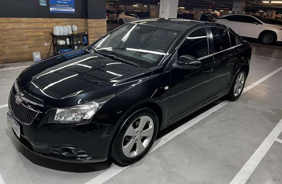 CHEVROLET-CRUZE-2013