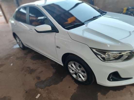 CHEVROLET-ONIX-2020