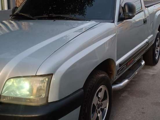 CHEVROLET-S10-2.4 MPFI 4X2 CS 8V GASOLINA 2P MANUAL CHEVROLET-S10-2003