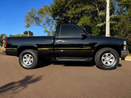 CHEVROLET-SILVERADO-4.2 D-20 RODEIO 4X2 CS 18V TURBO INTERCOOLER DIESEL 2P MANUAL CHEVROLET-SILVERADO-2001