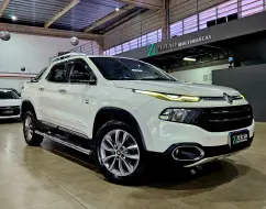 FIAT TORO 2.0 16V TURBO DIESEL VOLCANO 4WD AT9 FIAT TORO 2.0 16V TURBO DIESEL VOLCANO 4WD AT9