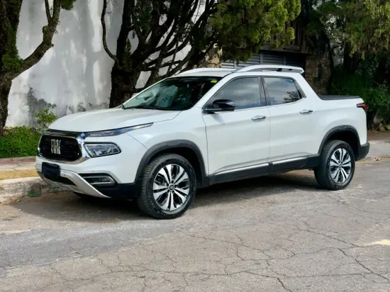 FIAT TORO 2.0 16V TURBO DIESEL VOLCANO 4WD AT9