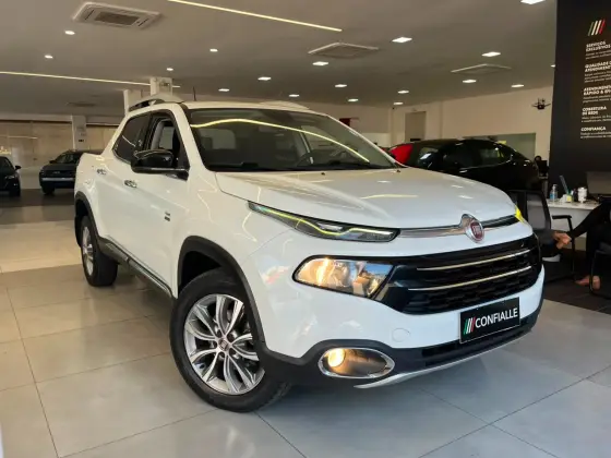 FIAT TORO 2.0 16V TURBO DIESEL VOLCANO 4WD AT9