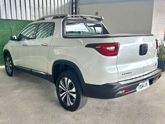 FIAT-TORO-2.0 16V TURBO DIESEL VOLCANO 4WD AT9 FIAT-TORO-2023