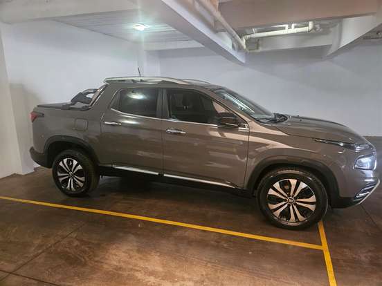 FIAT-TORO-1.3 TURBO 270 FLEX VOLCANO AT6 FIAT-TORO-2025