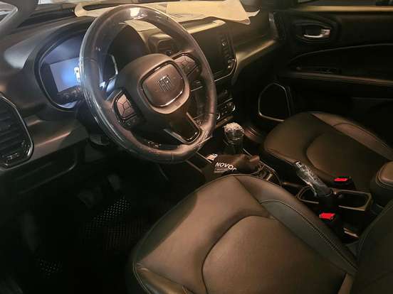 FIAT-TORO-1.3 TURBO 270 FLEX VOLCANO AT6 FIAT-TORO-2025
