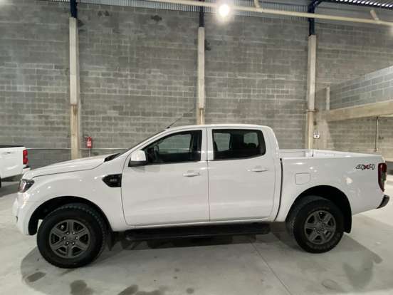 FORD-RANGER-2.2 XLS 4X4 CD 16V DIESEL 4P MANUAL FORD-RANGER-2017