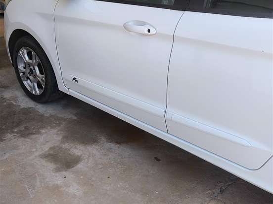 FORD-KA-1.5 SIGMA FLEX SEL MANUAL FORD-KA-2015