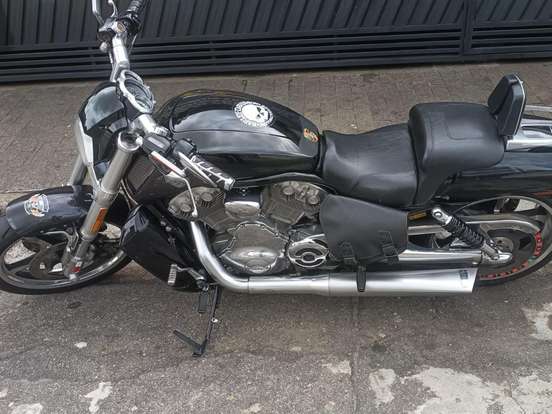 HARLEY-DAVIDSON-V-ROD MUSCLE-2014