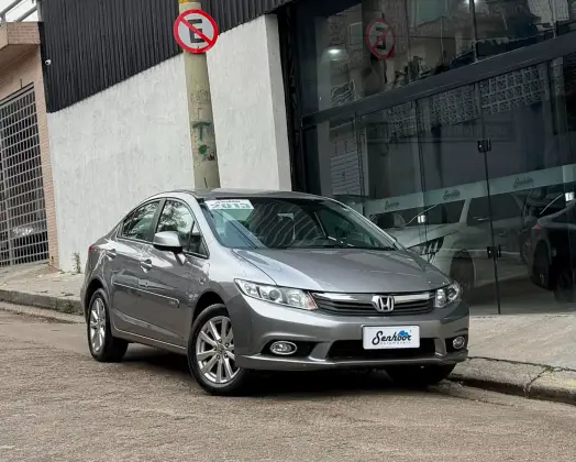 HONDA CIVIC 1.8 LXS 16V FLEX 4P AUTOMÁTICO