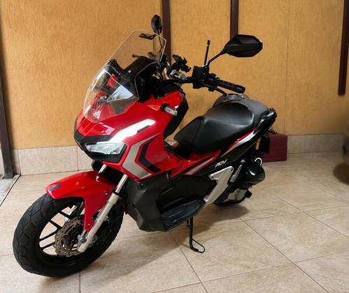 HONDA ADV 