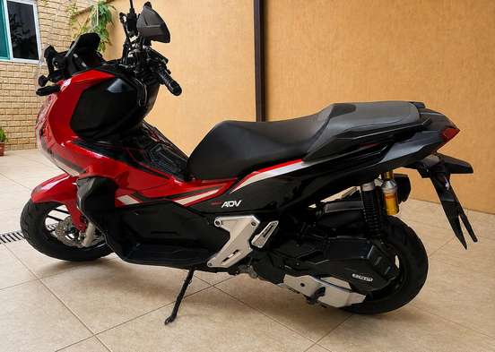 HONDA-ADV-2022