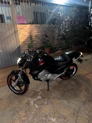 HONDA CB 300R 