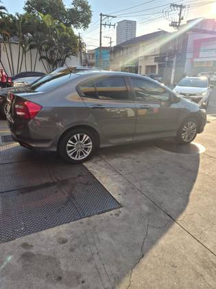 HONDA CITY 1.5 LX 16V FLEX 4P AUTOMÁTICO