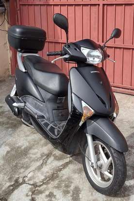 HONDA-LEAD 110-2015