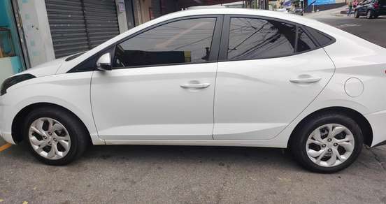 HYUNDAI-HB20S-2020