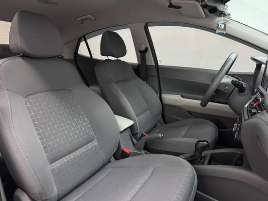 HYUNDAI-HB20S-2023