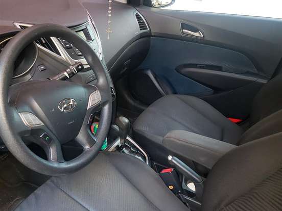 HYUNDAI-HB20S-1.6 COMFORT PLUS 16V FLEX 4P AUTOMÁTICO HYUNDAI-HB20S-2013