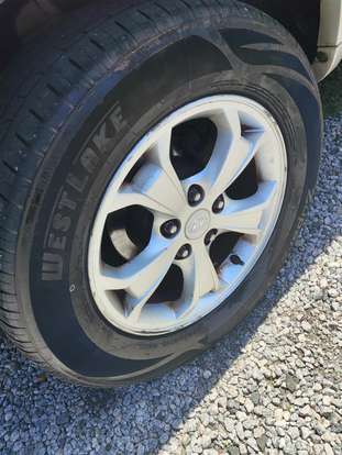 HYUNDAI-TUCSON-2012