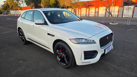 JAGUAR F-PACE 3.0 V6 SUPERCHARGED R-SPORT AWD 4P AUTOMÁTICO