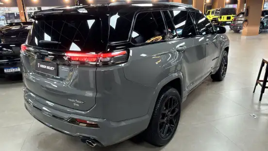 JEEP-COMMANDER-2024