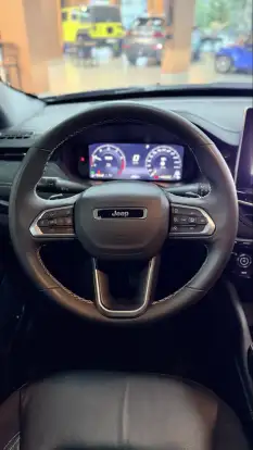 JEEP-COMMANDER-2024