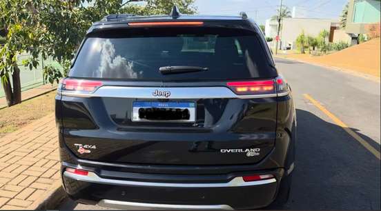 JEEP-COMMANDER-2023