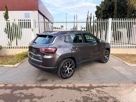 JEEP-COMPASS-2024