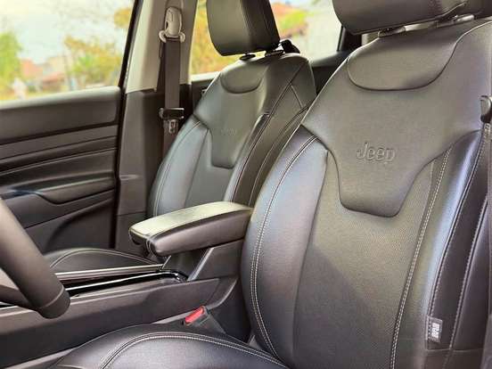 JEEP-COMPASS-1.3 T270 TURBO FLEX LONGITUDE AT6 JEEP-COMPASS-2024