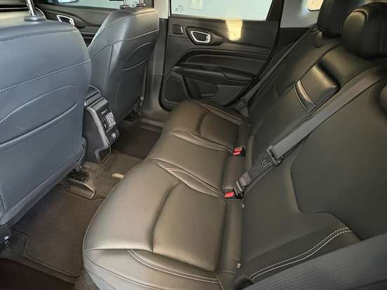 JEEP-COMPASS-2024