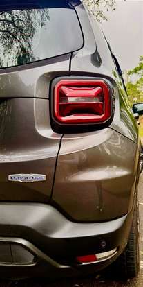 JEEP-RENEGADE-2023