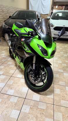 KAWASAKI-NINJA ZX-6R-2011