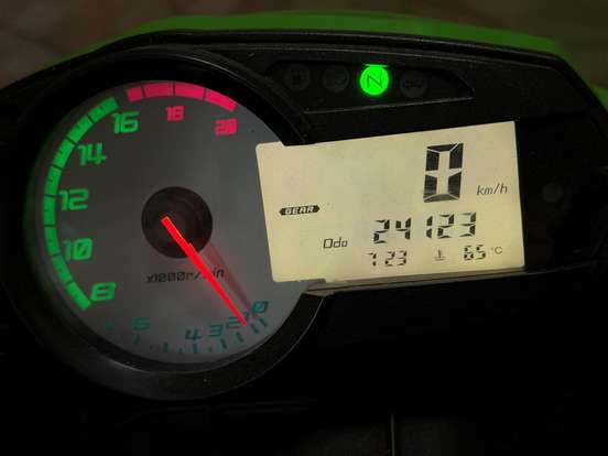 KAWASAKI-NINJA ZX-6R KAWASAKI-NINJA ZX-6R-2011