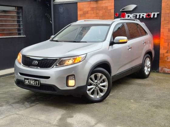 KIA SORENTO 2.4 S.263 4X2 16V GASOLINA 4P AUTOMÁTICO
