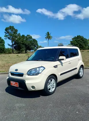KIA SOUL 1.6 EX 16V GASOLINA 4P AUTOMÁTICO