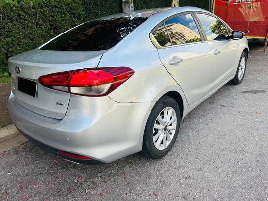 KIA-CERATO-1.6 SX 16V FLEX 4P AUTOMÁTICO KIA-CERATO-2016