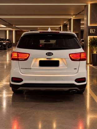 KIA-SORENTO-2018