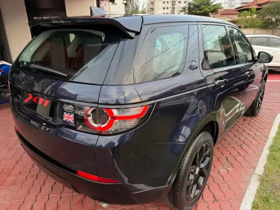 LAND ROVER-DISCOVERY SPORT-2.0 16V SI4 TURBO GASOLINA HSE 4P AUTOMÁTICO LAND ROVER-DISCOVERY SPORT-2017
