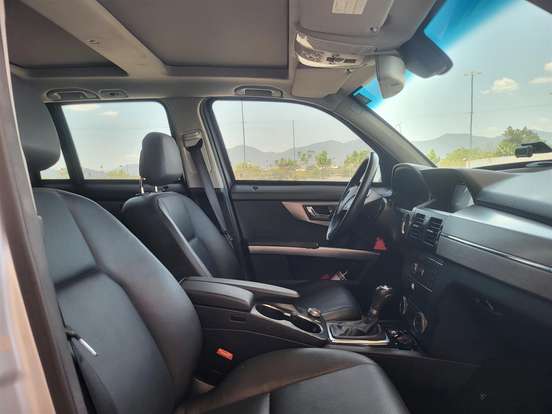 MERCEDES-BENZ-GLK 300-2011