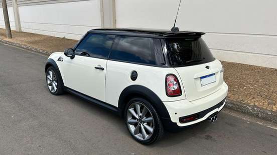 MINI-COOPER-2012